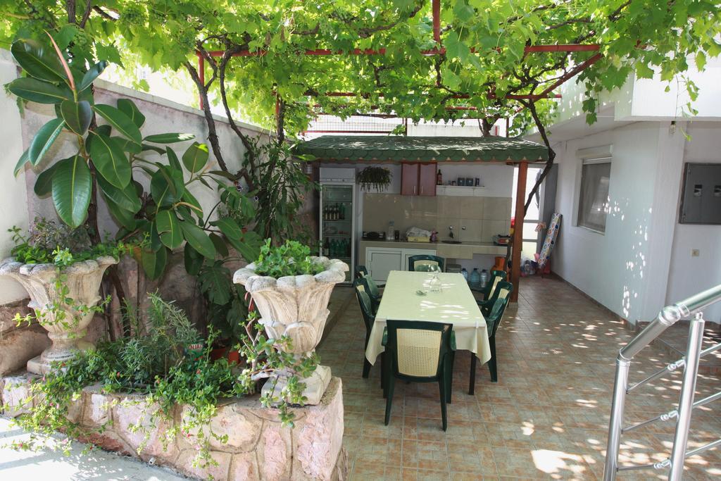 Guest House Ugljevarevic Budva Quarto foto