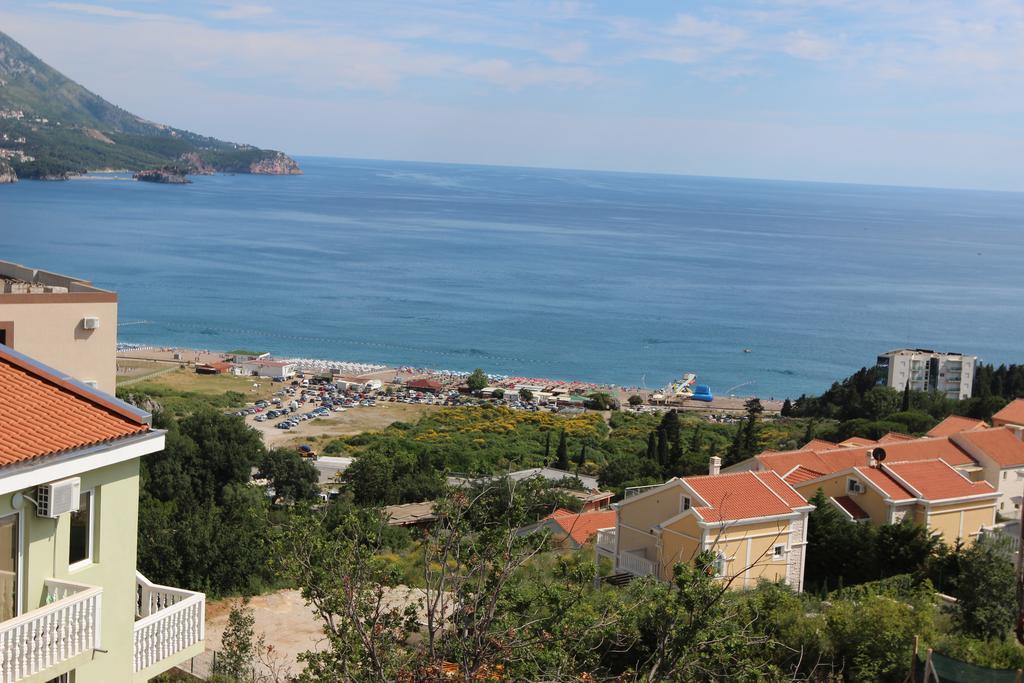 Guest House Ugljevarevic Budva Exterior foto
